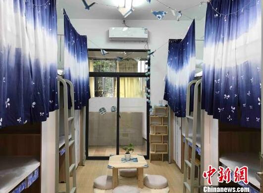 成都高校“共享宿舍”引争议 学生相信学校安保