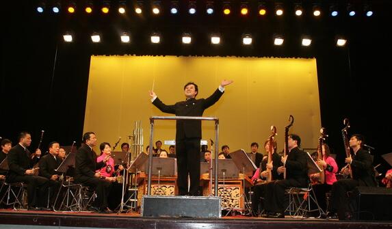 鼓风打击乐团新年音乐会上演