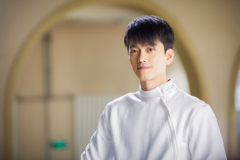 《拜托啦师兄》开播         刘帅良出演深情击剑王子