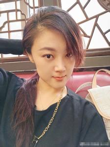 玖月奇迹王小玮发烧晒素颜照 自我调侃引网友关怀
